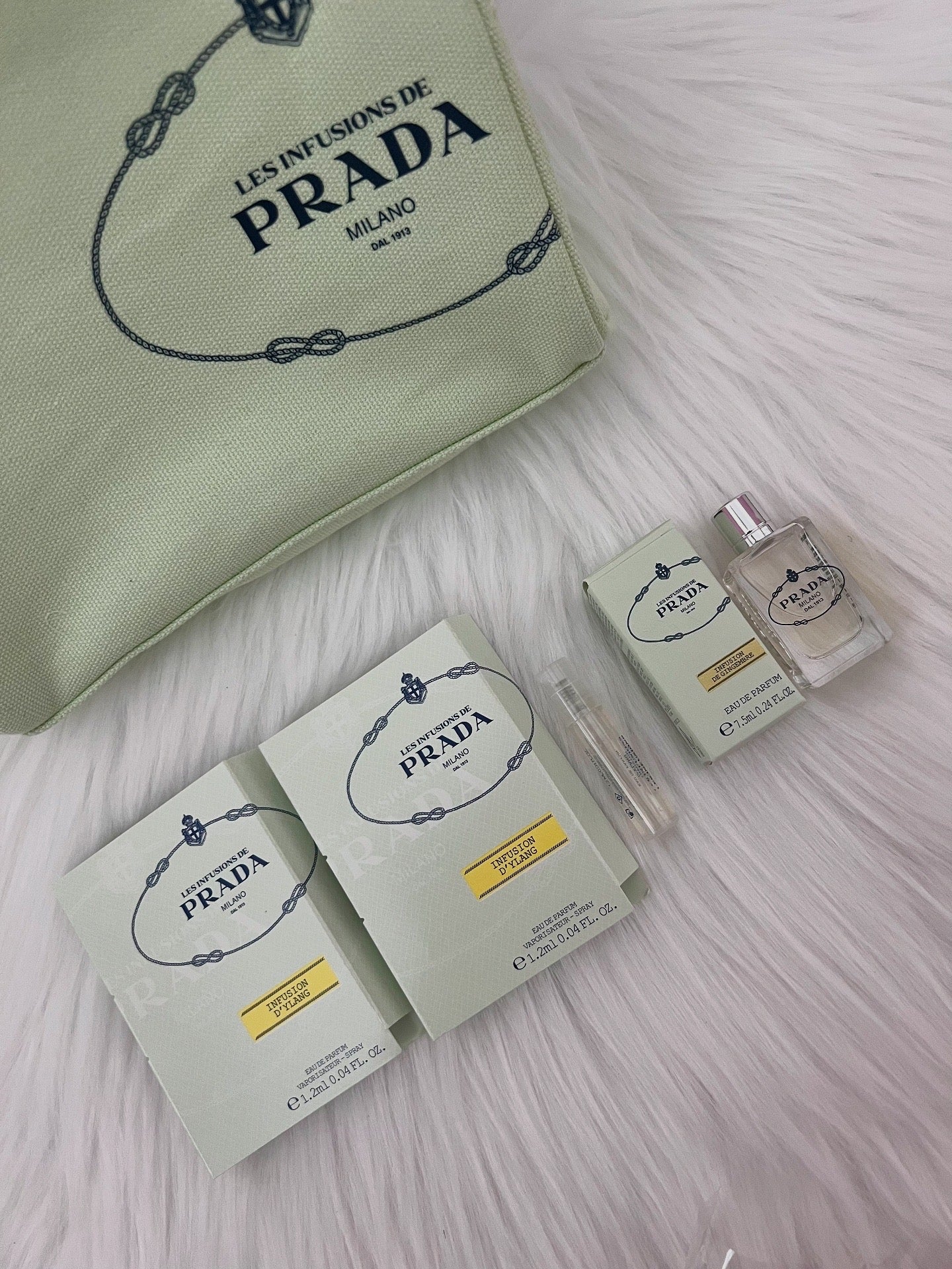 Prada Gift Set: Pouch, Mini Perfume, and Sampler Perfumes