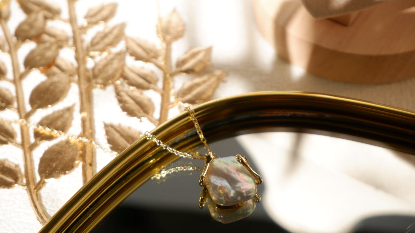 Pearl in Hand Necklace