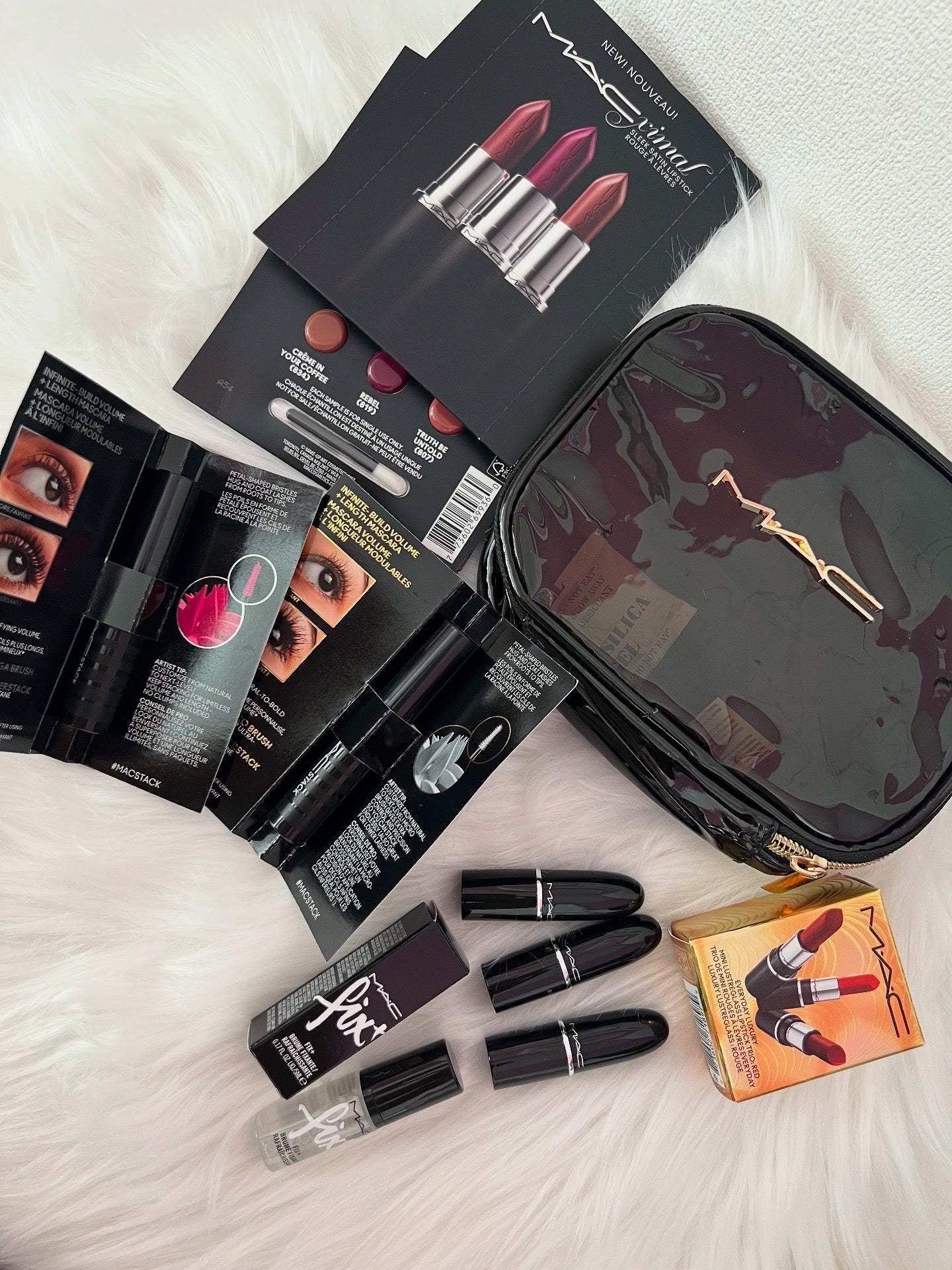 MAC Makeup Set
